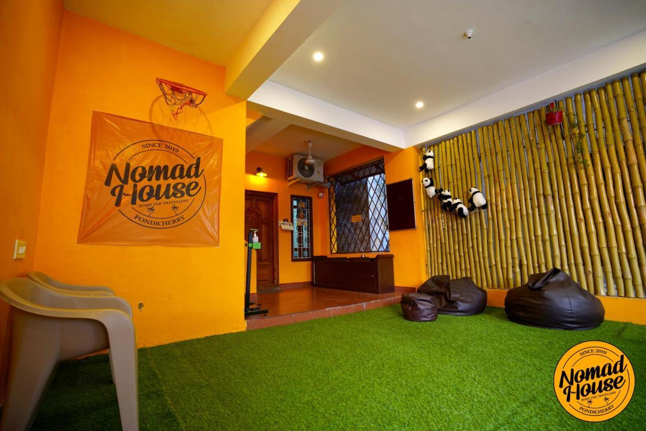 Хостел Nomad House Пудучеррі Екстер'єр фото
